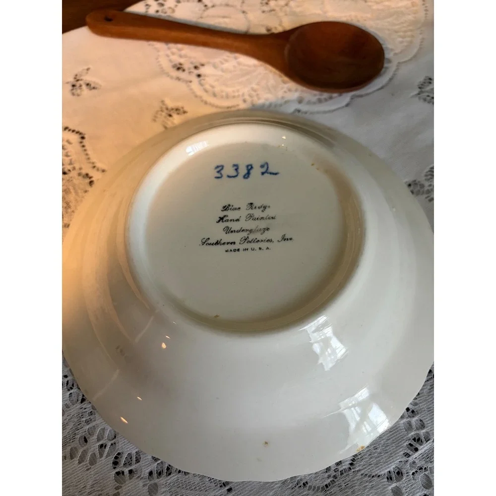 Blue Ridge Southern Potteries Hand Painted Peony Flower‎ Scalloped Bowl